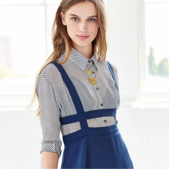 Sparkle & Fade Navy Blue Caged Suspenders Skirt Urban Outfitters Overwear Size 4 - Picture 2 of 8